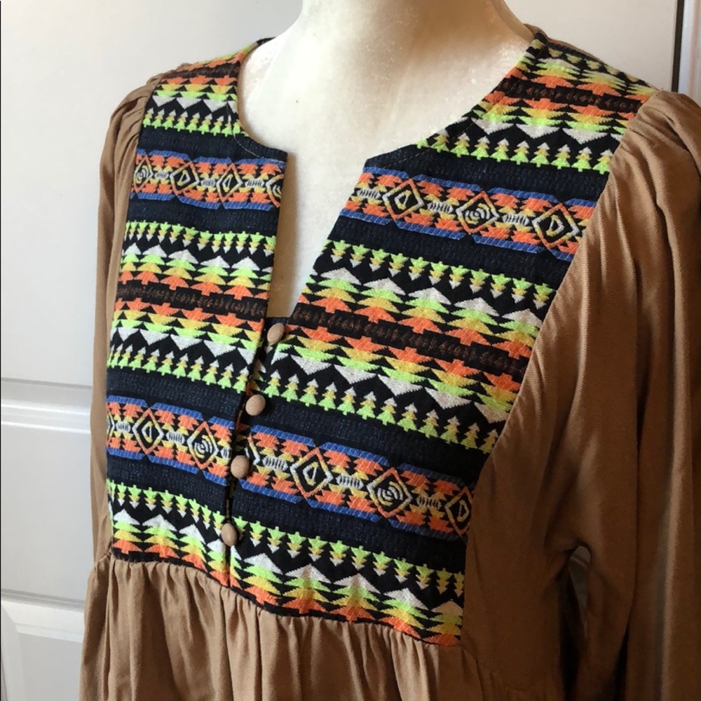 NWOT Umgee Tan 3/4 Sleeve Dress with Aztec Print - Picture 2 of 6